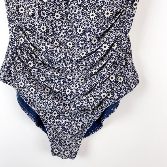 Niptuck (10) Womens Ruched Multi Fit Cup One Piece Swim Suit Floral Navy Blue - Picture 3 of 9